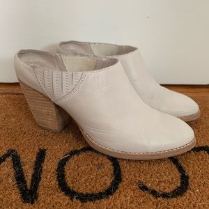 Jeffery Campbell mules